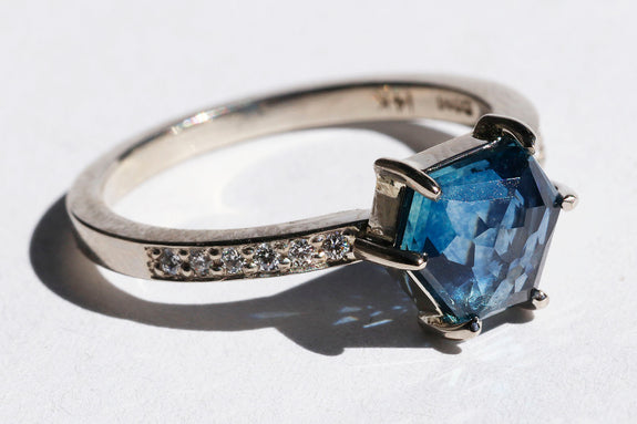 2.6 Carat Lakelet Blue Hand-Cut Montana Sapphire Ring in Yellow Gold