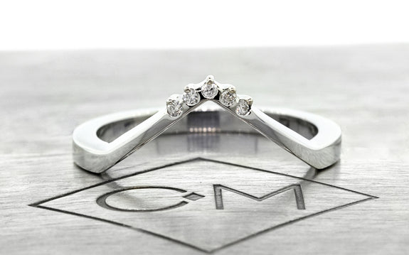 V Shadow Band Ring with White Diamonds front view